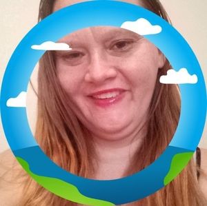 Meet your Posher, Lacey